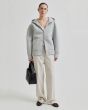 Second Female 59381 Capucine-Grey