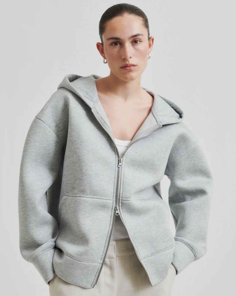 Second Female 59381 Capucine-Grey