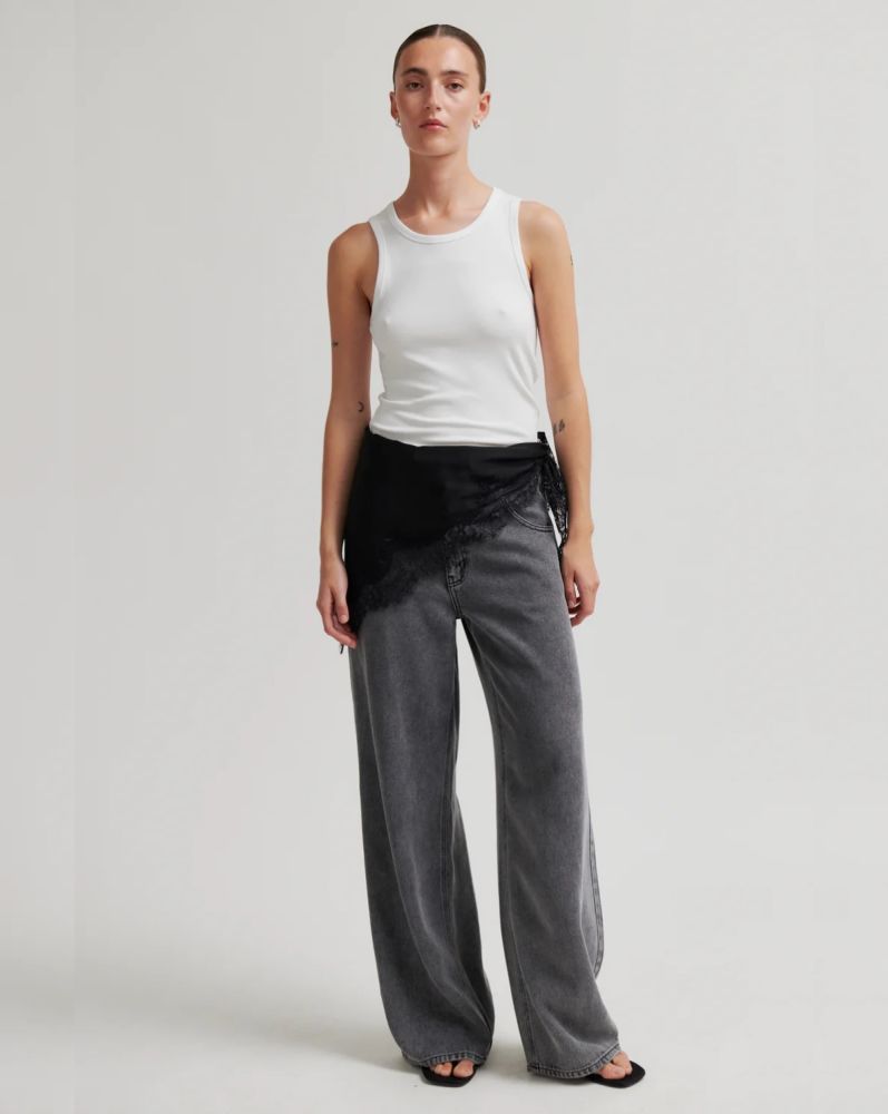 second female lacia scarf zwart