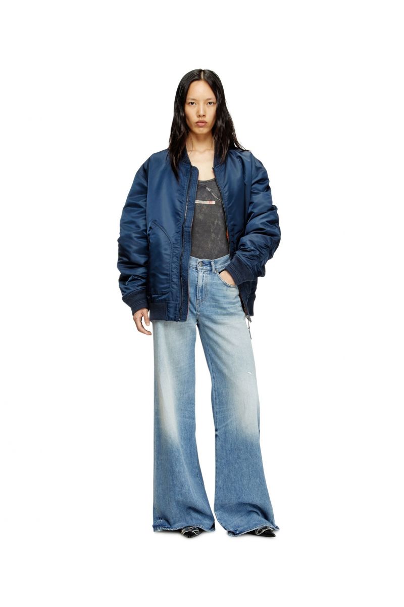 Diesel Flare Jeans 1978 D-Akemi 09m07 Blauw