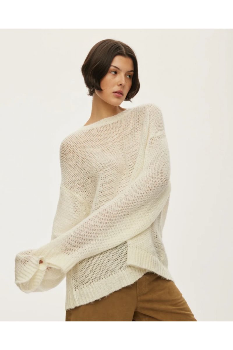  Oval Square Light Oversized Knit