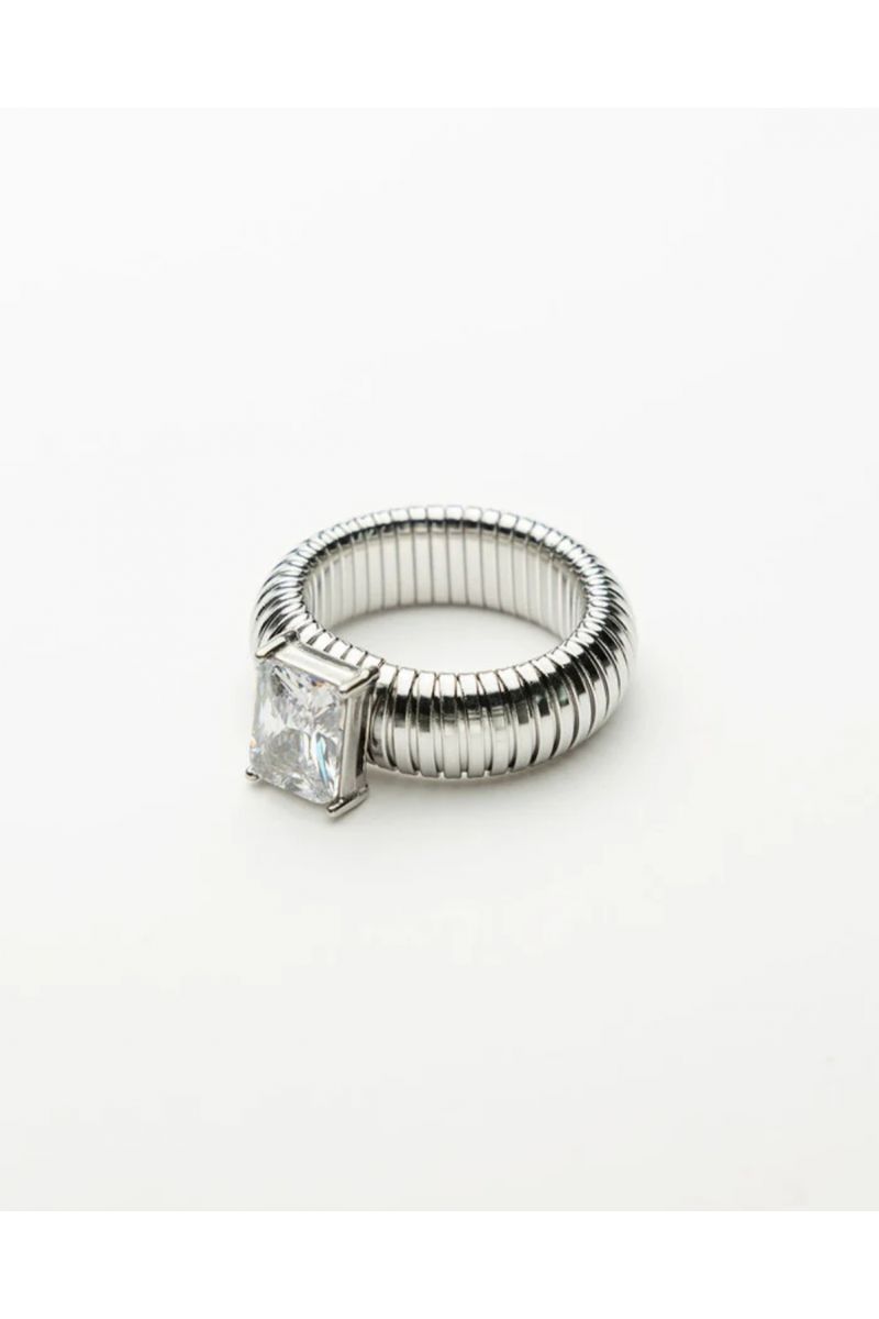 Bow19details Sahara Ring Clear CZ Silver