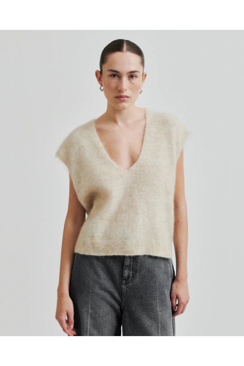 Second Female Camryn Knit Vest Sand 