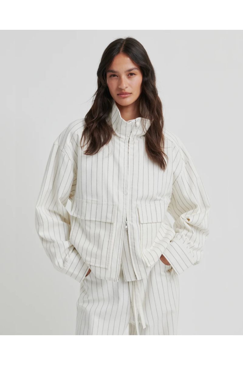 Second Female Ciliss Jacket Tofu