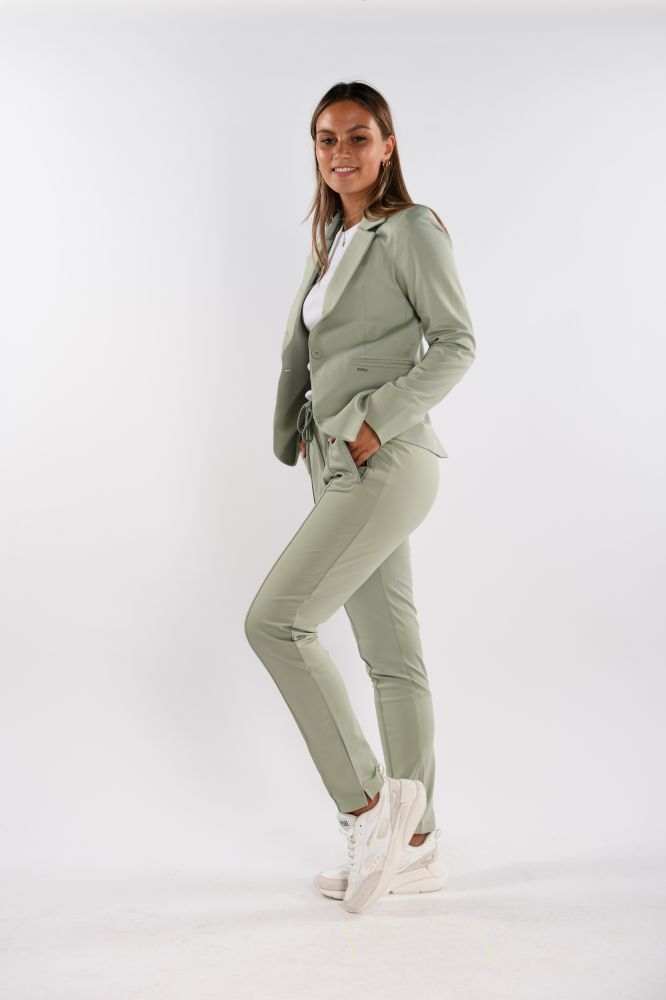 Elias Rumelis Lydia Blazer Matcha online kopen bij LDH Moda. Blazer