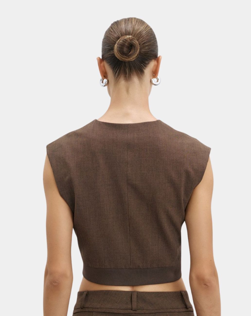 Access Cropped Wrap Vest latte
