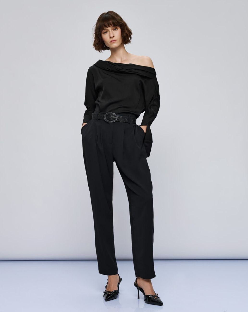 Access Long-Sleeved Blouse Black 