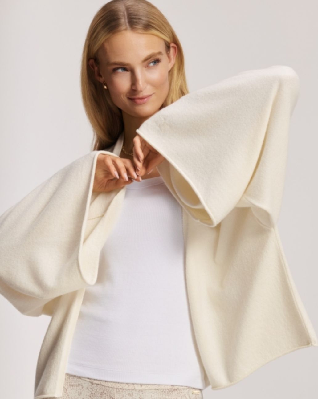 Deblon Sports Cassie Cardigan Pearl