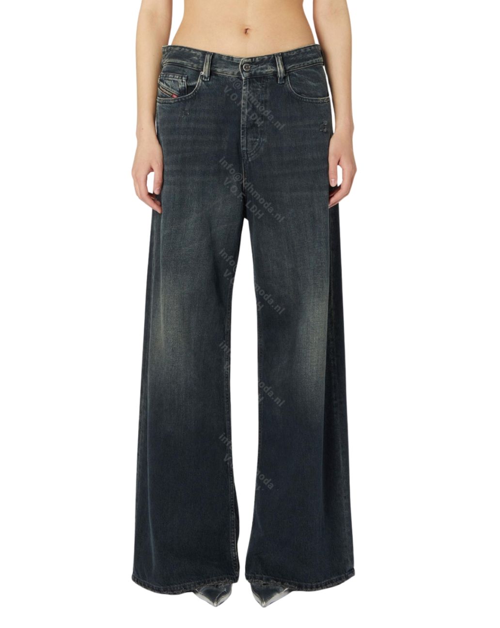Diesel 1996-D-SIRE A06925 09N67 wide leg jeans 