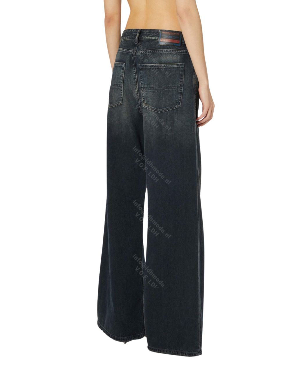 Diesel 1996-D-SIRE A06925 09N67 wide leg jeans 
