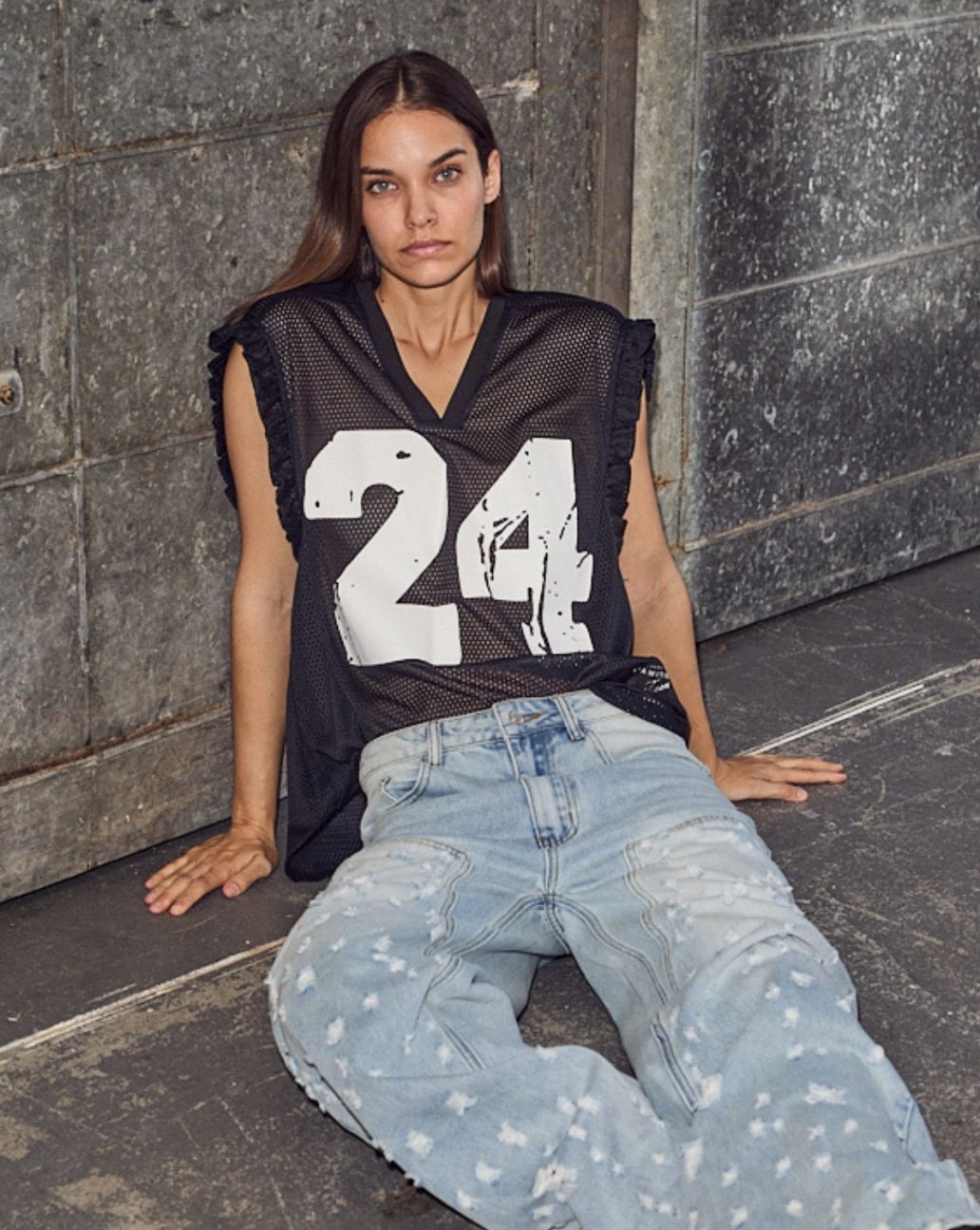 Haute L’Amitié Drift Frill V-24 Top Zwart