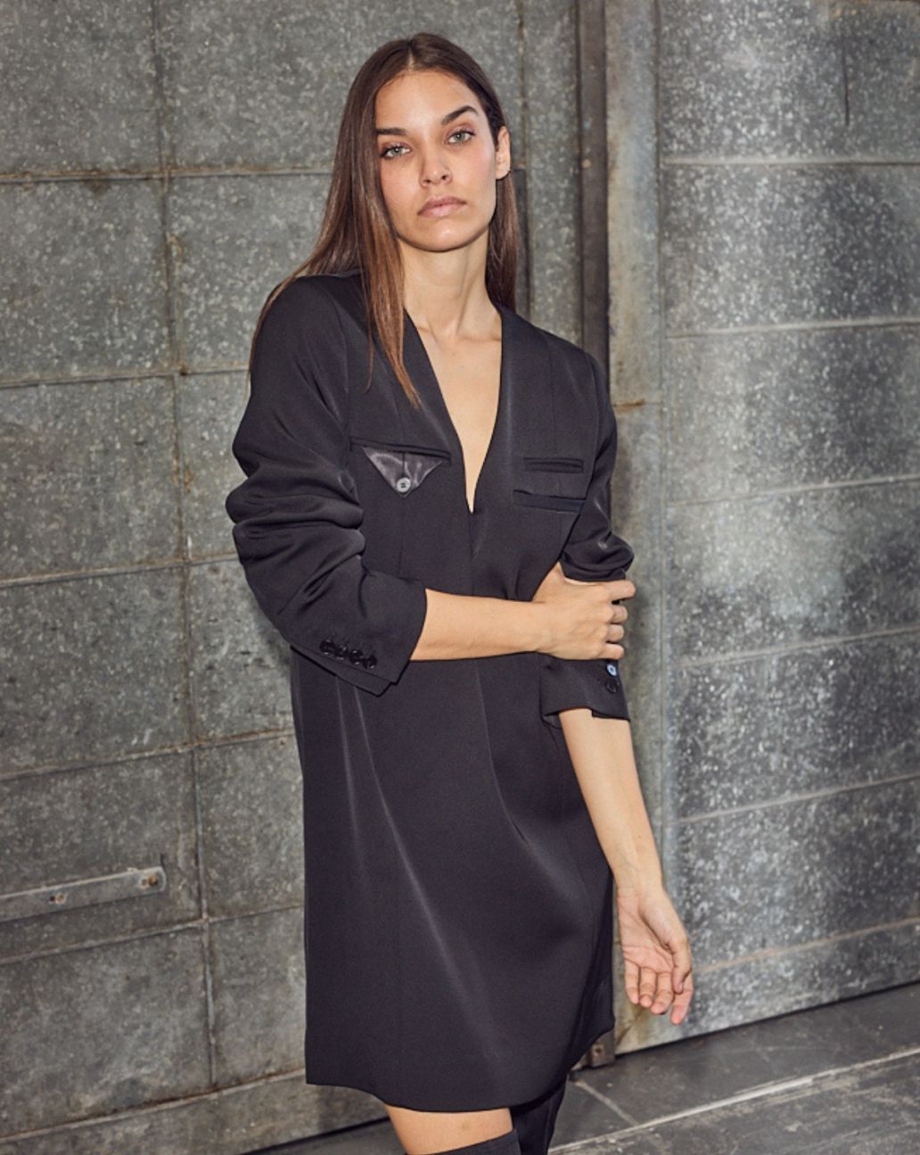 Haute L'amitié Jazzy Dress Zwart