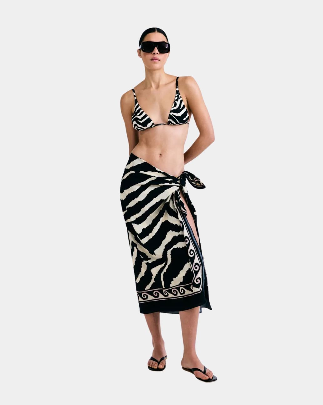 Love Stories Towel Lightweight Sarong
-O.S