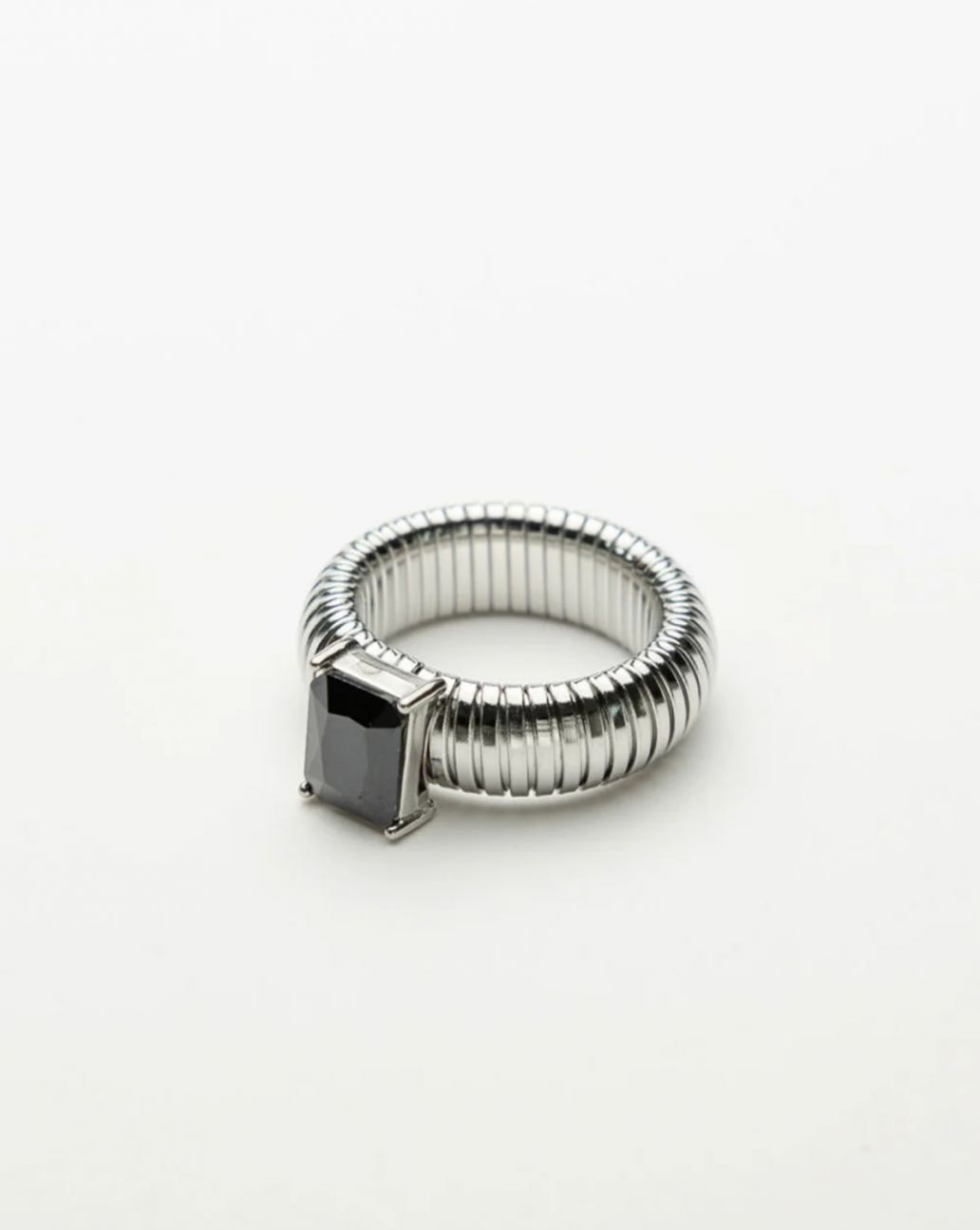 Bow19details Sahara Ring Black CZ Silver 