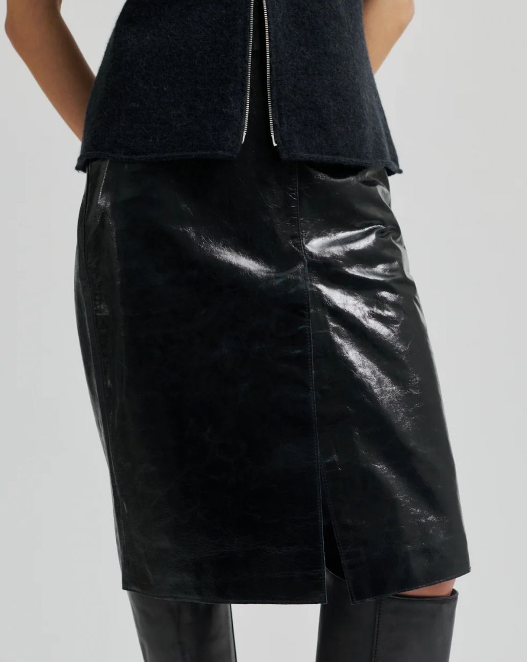 Second Female Queens Leather Skirt
