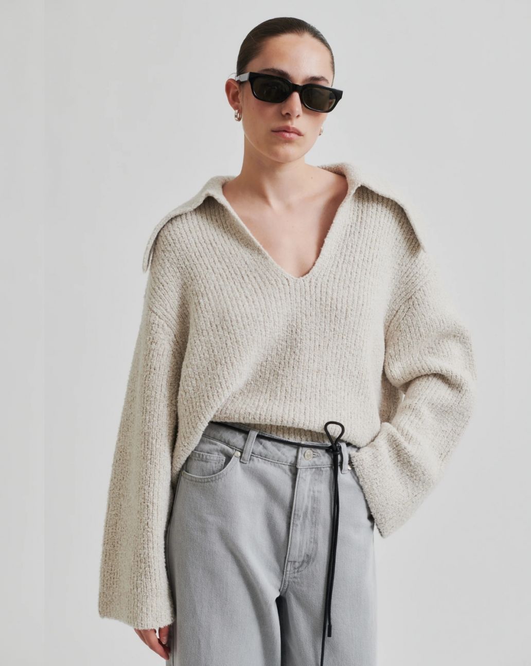 Second Female Gerda Knit Collar 