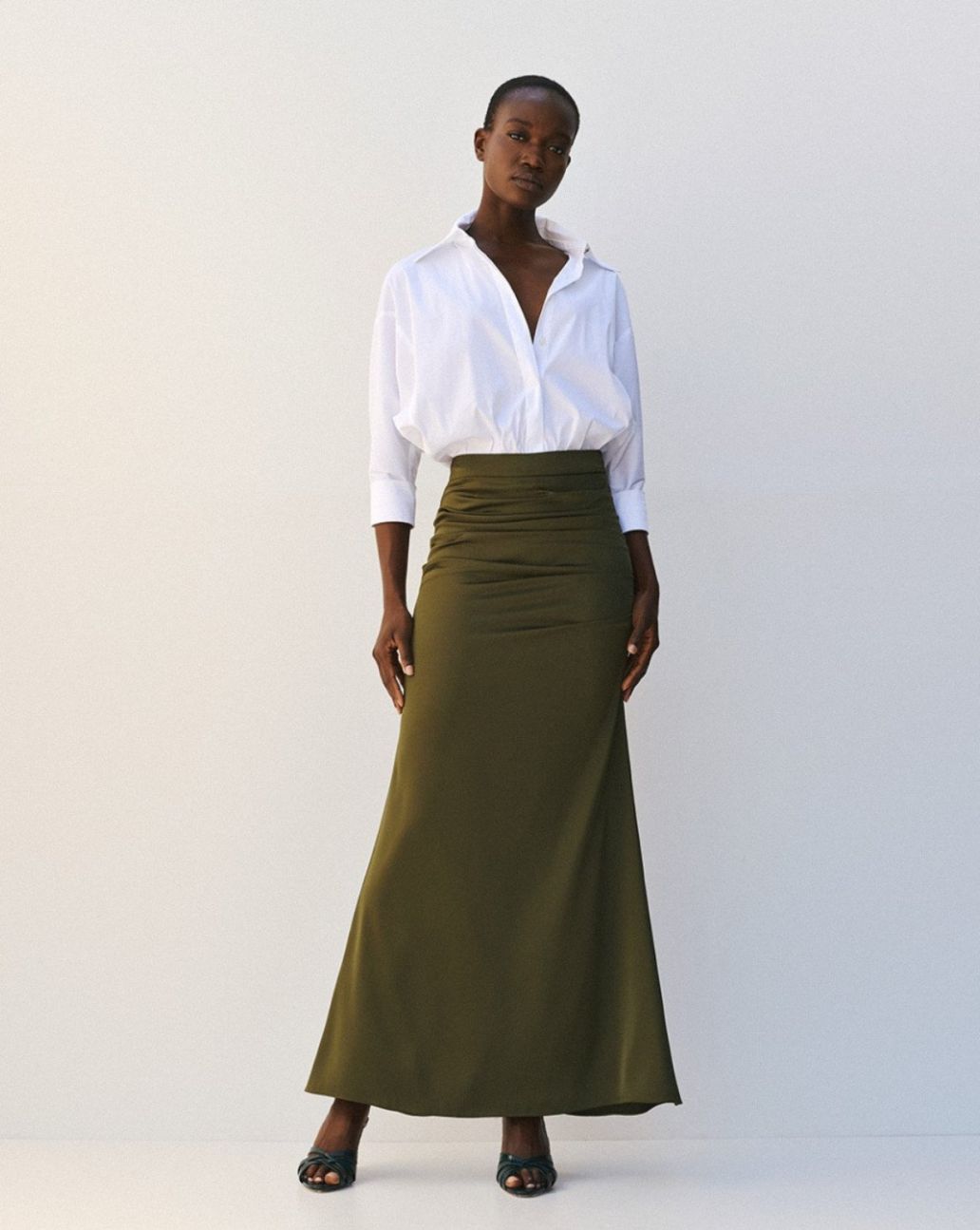 Access Maxi Satin Skirt Olive Rok
