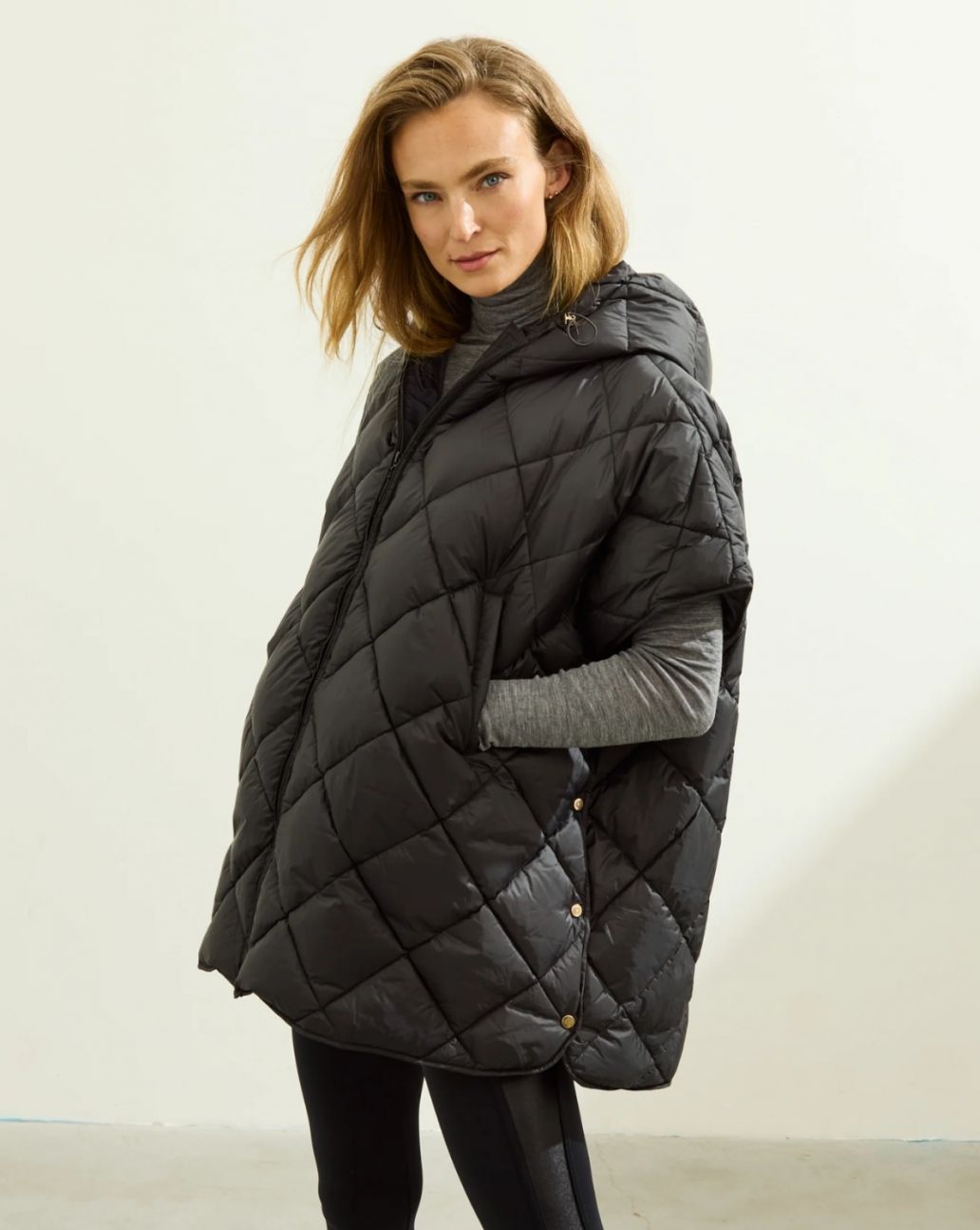 Deblon Carice Cape Black-O.S
