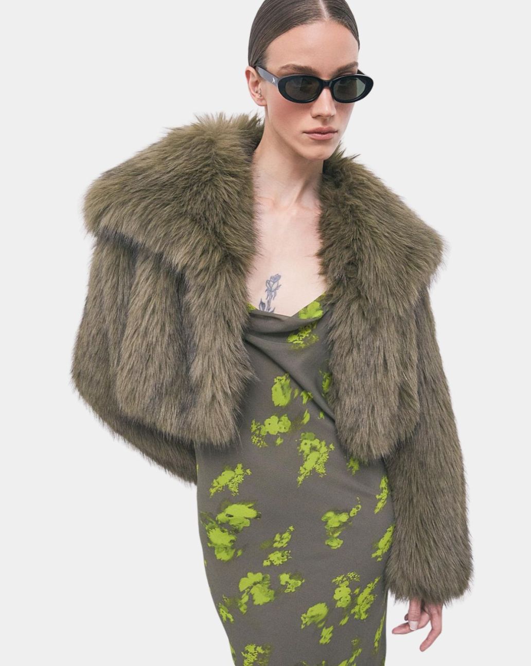 Patrizia Pepe Faux Fur Jas Green