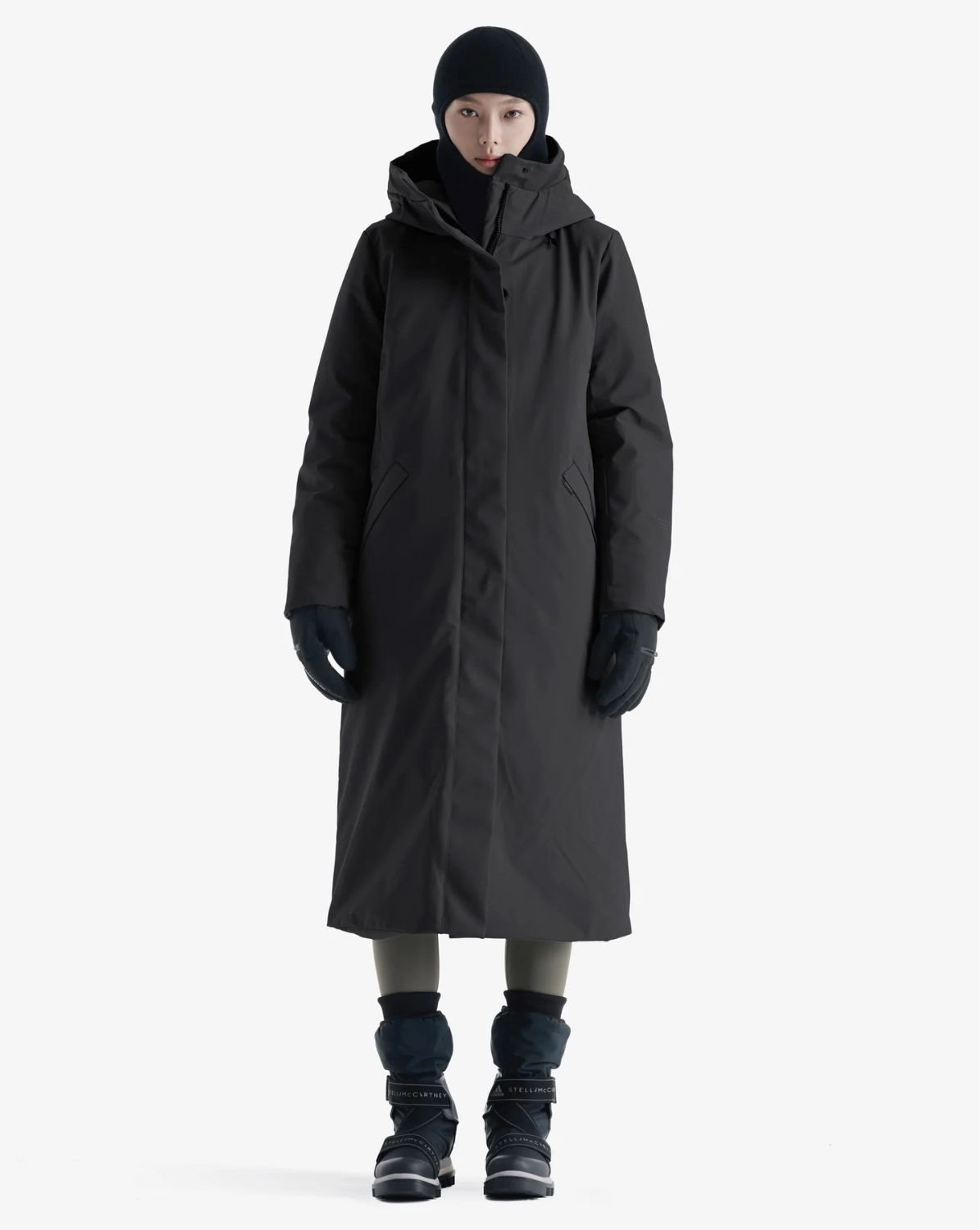Krakatau Mishima Waterproof Parka Black online kopen bij LDH Moda